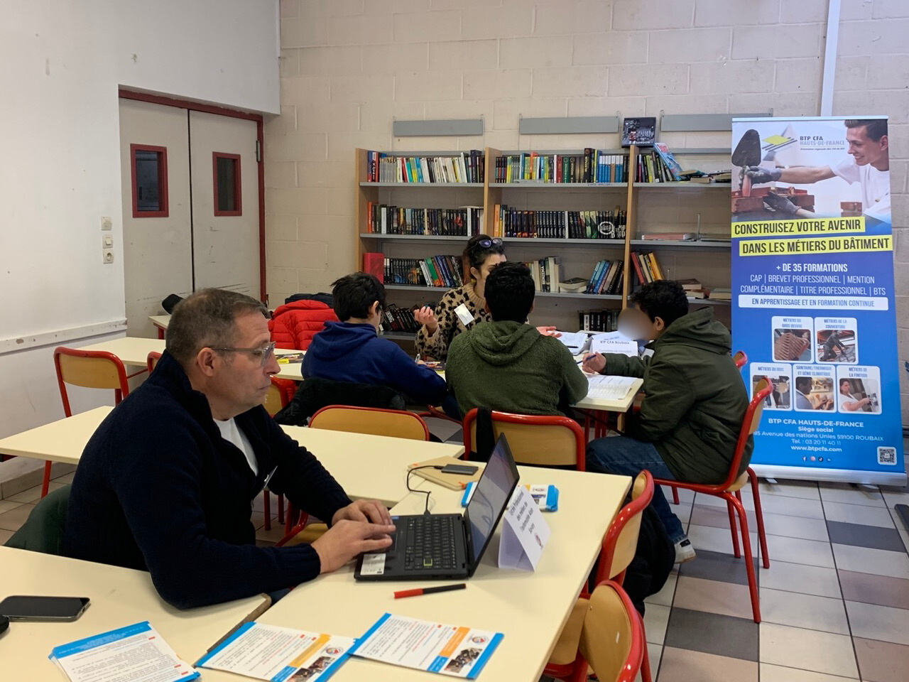 31126c9f-6062-48b5-b0ee-bd525b940b8f